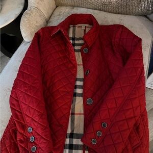 %100 authentic Burberry Quilted Barn Jacket (Red) – Size L